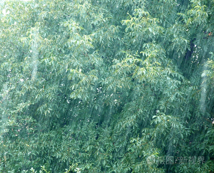 穷困时期，雨天