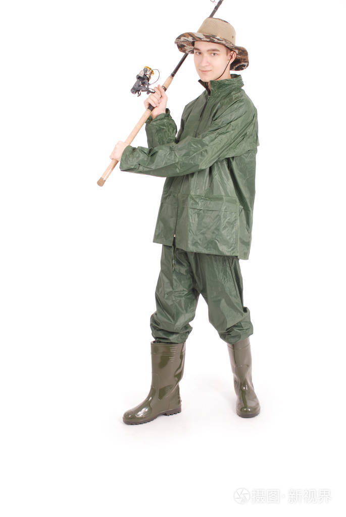 渔民拿着钓鱼杆