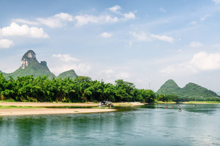 风景秀丽的喀斯特山区漓江美景