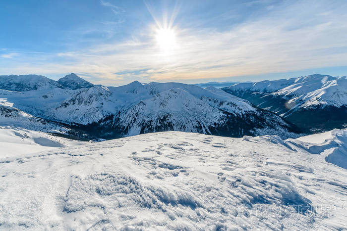 kasprowy wierch 附近的 snow-capped 高 tatras