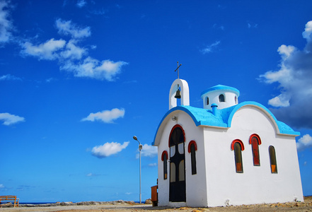 克里特岛的白色教堂