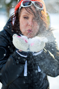 女人吹雪