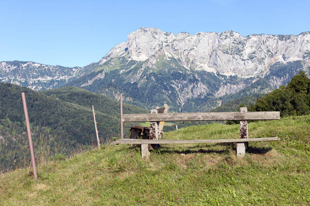 德国贝希特斯加登山登山者用长凳