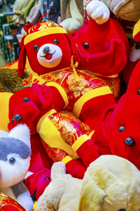 红多色狗中国农历新年装饰品北京
