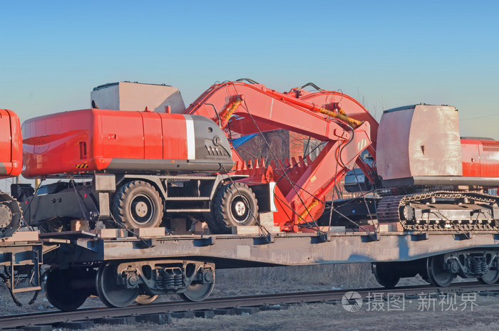 卡车上的推土机