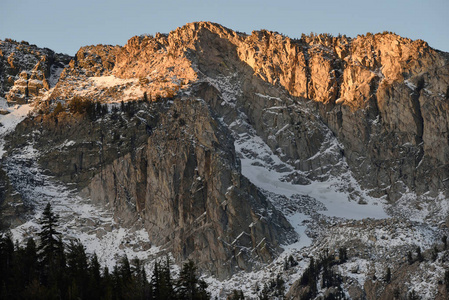 猛犸波峰日出, 内华达山脉, 加利福尼亚州照片