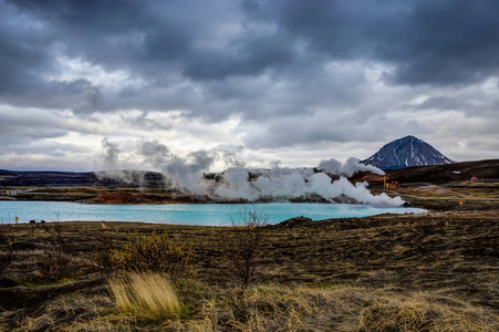 Hverir 地热区也叫蓝色湖在米附近冰岛