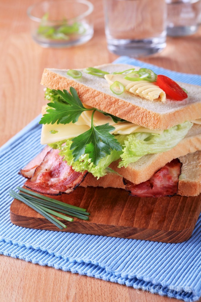 培根和奶酪三明治