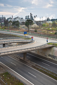 有很多的议案拉什概念车公路