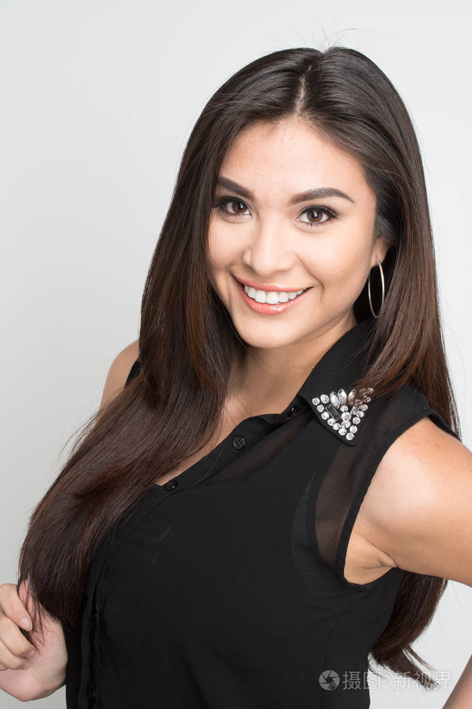 快乐的西班牙裔女人