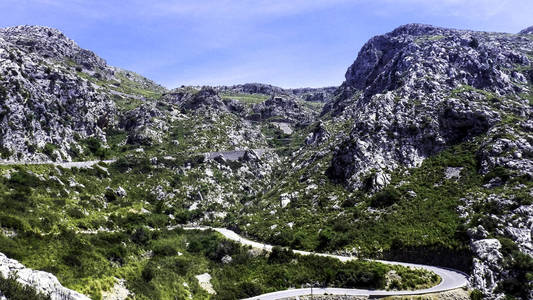 高山蜿蜒的道路马略卡岛