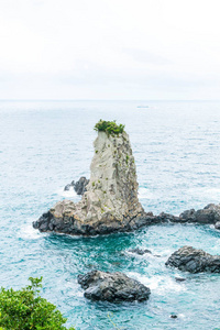 在济州岛的济州 Oedolgae 岩 著名的自然地标