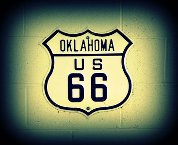 路线66标志在俄克拉何马