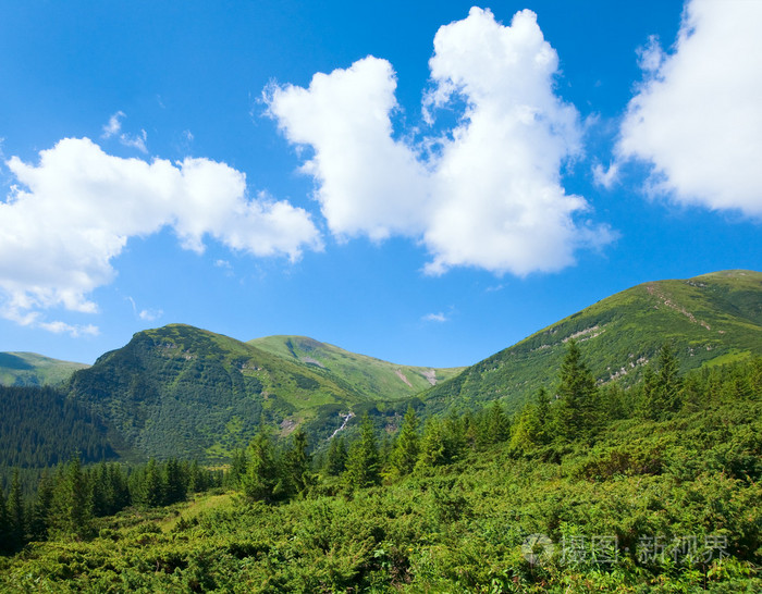 夏季山景