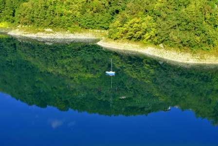 高山湖泊