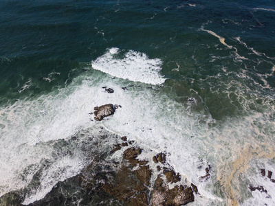 海洋及海岸在北加州的鸟瞰图