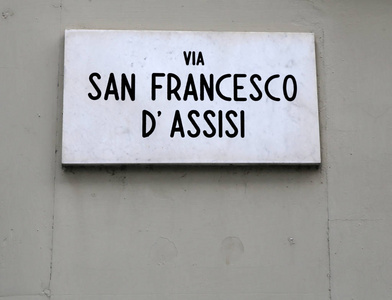 著名的圣徒在意大利的道路名叫圣法兰西斯