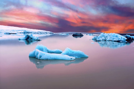 Solheimajokull 冰川在冰岛日落