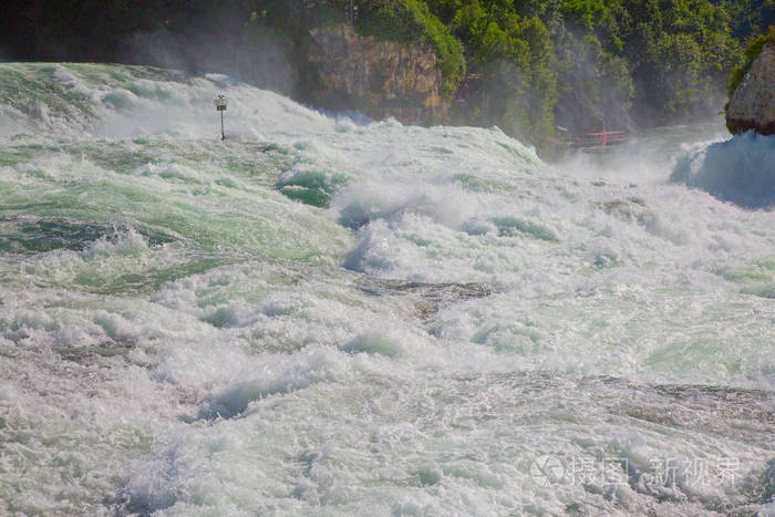 Rheinfall 最大的瀑布在欧洲