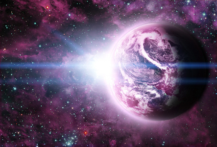 太冲太空中红色星球上美丽的太阳照片