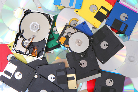 硬碟及光碟