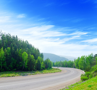 山路