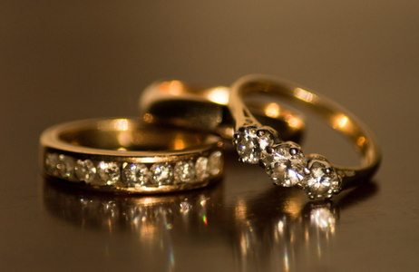 l黄金和钻石首饰图片