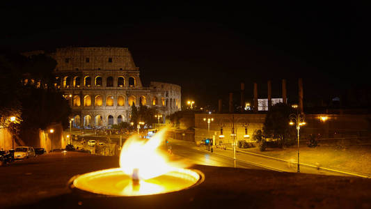 罗马竞技场的看法与火焰, 意大利