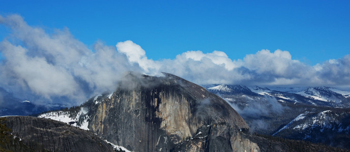 National Park美国加利福尼亚州中部约塞米蒂国家公园