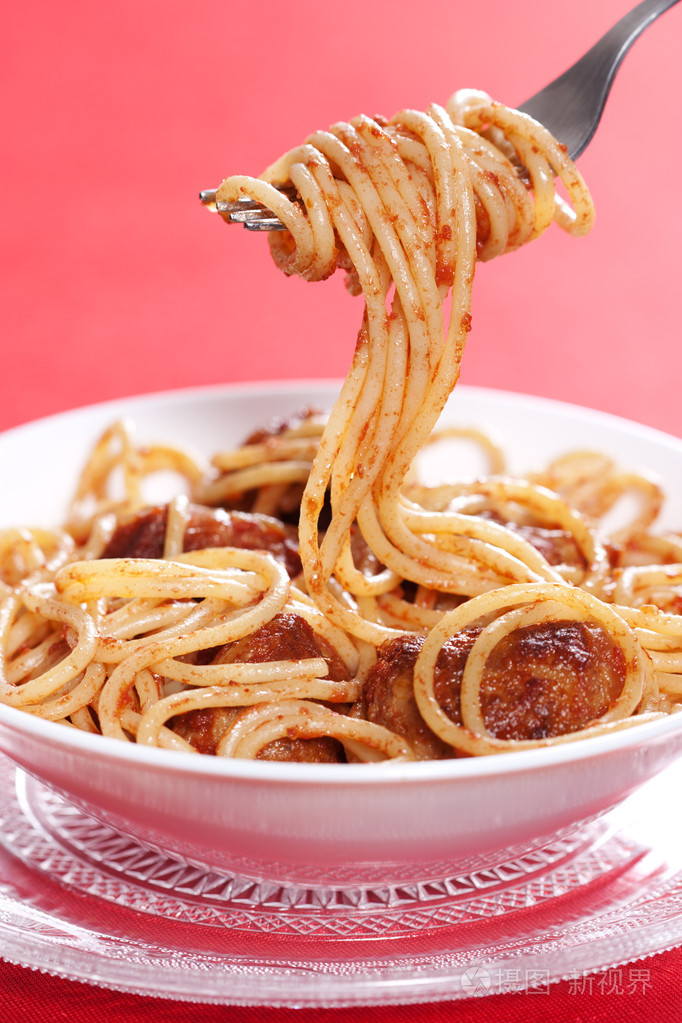肉丸意大利面