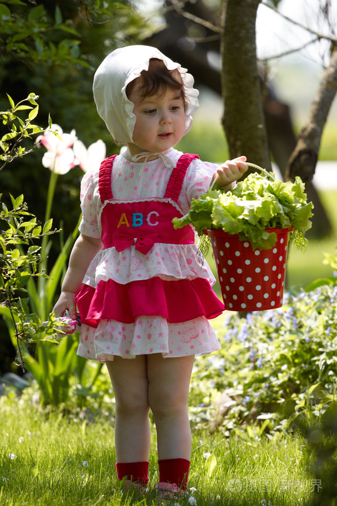 小妞儿妞妞小女子