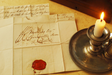 从19世纪的烛光中读到的旧信