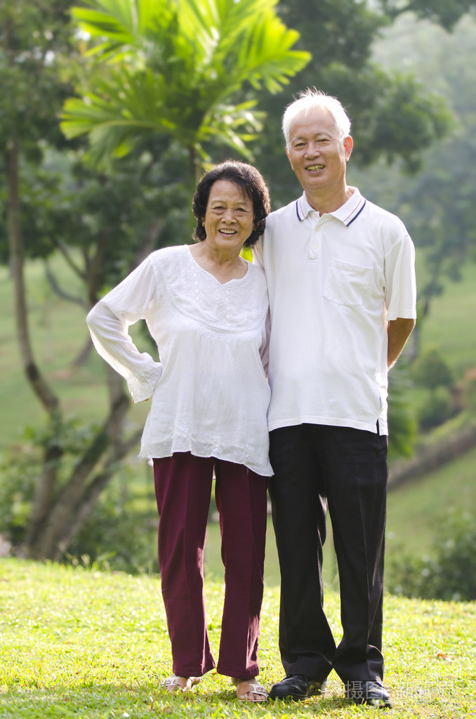 亚洲老年人