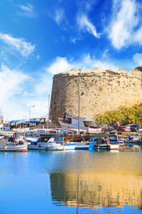 在凯里尼亚 Girne, 北塞浦路斯的凯里尼亚城堡美丽的景色