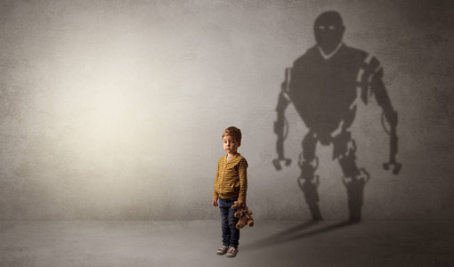 Robotman 一个可爱的小男孩的影子