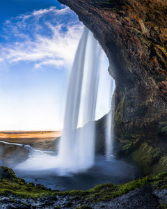 冰岛 Seljalandsfoss 瀑布背后的洞穴, 长 Exposu