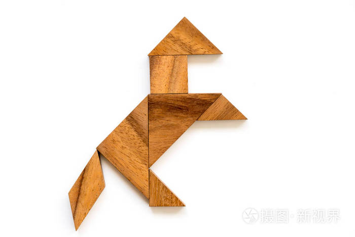 白底马形木七巧板拼图