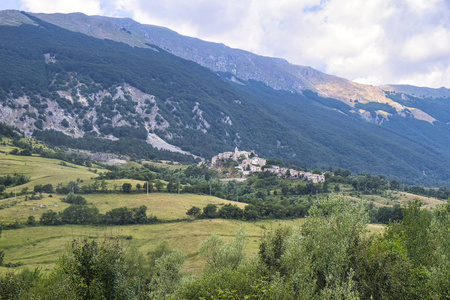 梅耶拉山地景观阿布鲁齐