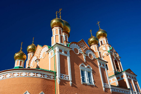 东正教教堂。东正教建筑的建筑构成了一个独特的, 可辨认的样式家庭在教会建筑学之中