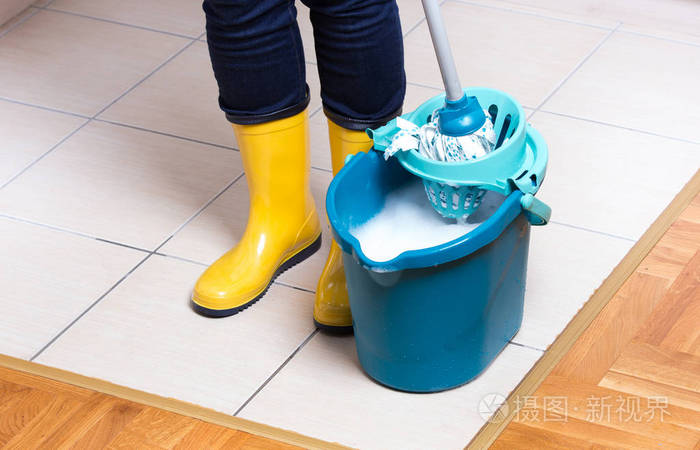 管家拖瓷砖地板