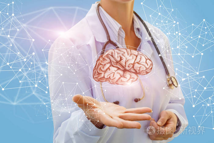 医生检查人类的大脑