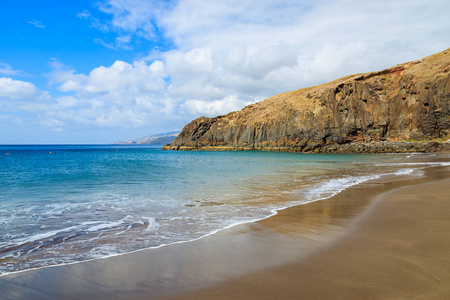 葡萄牙马德拉岛海岸热带 Prainha 海滩