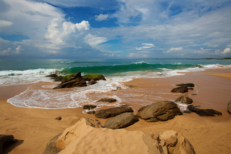 斯里兰卡热带海岸的海洋景观