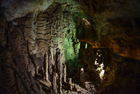 大理石洞里面克里米亚地区
