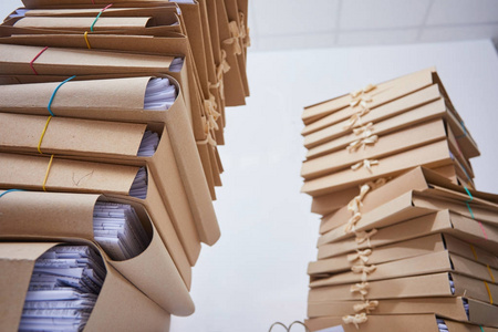 红头纸质文件图片