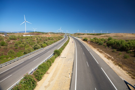 两条高速公路