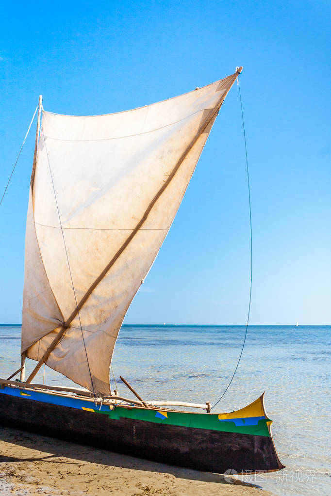 马达加斯加支腿独木舟