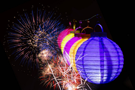 大红灯笼烟花图片