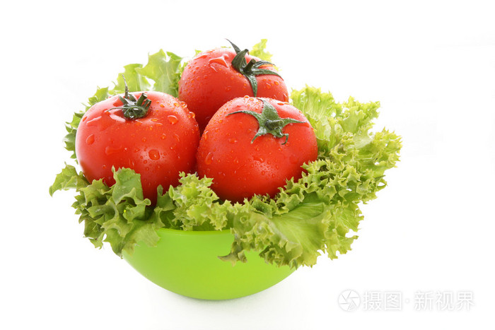 白色背景下分离的红色番茄蔬菜