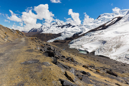 山脉 Vilcanota 风景冰川山脉山峰观秘鲁
